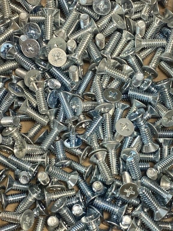 2.1/4 Pounds of 1/4 20 x 3/4” Pan Head Bolts