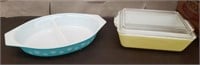 Pair of Vintage PYREX Dishes. Yellow 1.5Qt w/ Lid