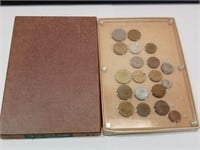 OF) Foreign coin collection in case