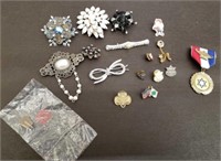 Lot of Vintage Pins, Brooches & Medal