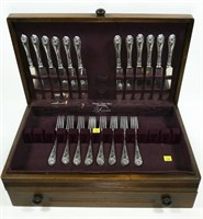Set of Alvin silverplate: 16 dinner forks and