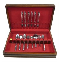 Twin Star stainless flatware set with chest