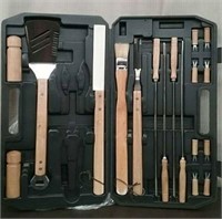 BBQ Set With Case, Missing Tongs