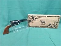 Cimarron-Uberti Navy 38spl revolver, Richards and