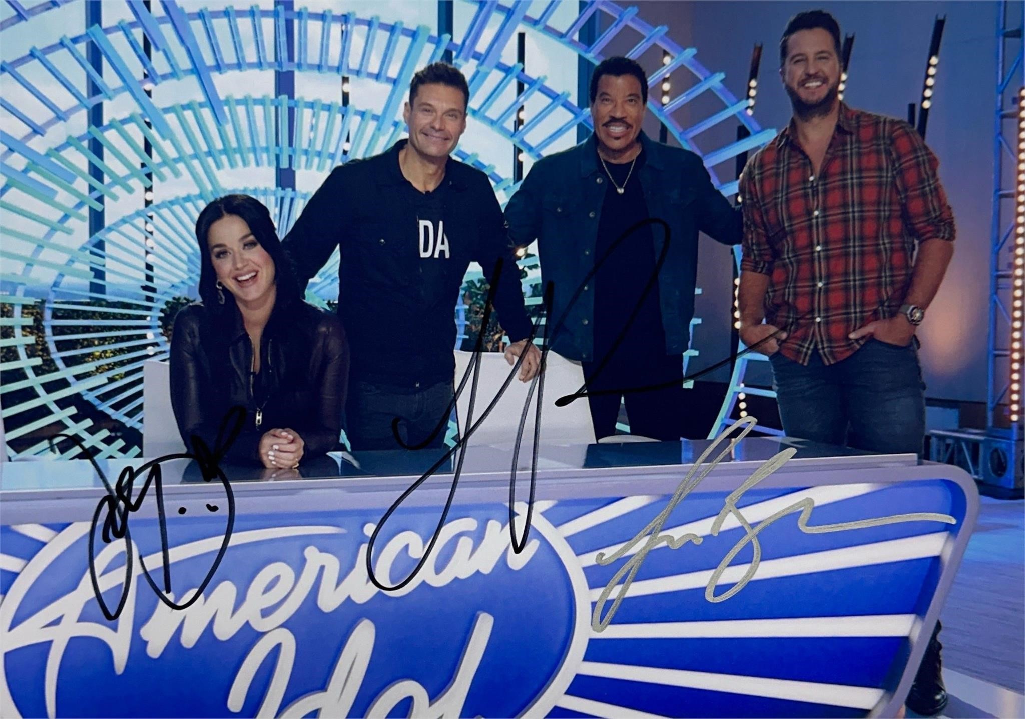 Autograph COA American Idol Photo