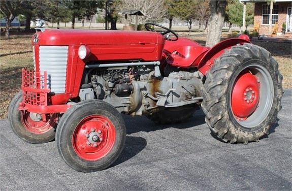 1959 MF 50 Tractor