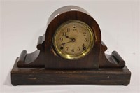 SESSIONS 8 DAY MANTEL CLOCK WITH KEY