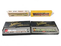 Two Spectrum Bachmann HO scale trains, Amtrak HO
