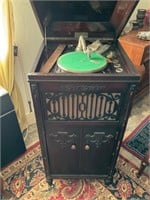 THE PHONOGRAPH BY CARONOLA