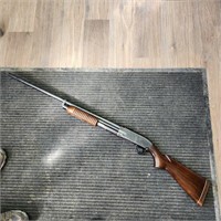 Winchester 12ga Pump Action Shotgun