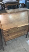 Wooden dresser 36x16x44”