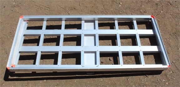 Aluminum Hitch w/Platform