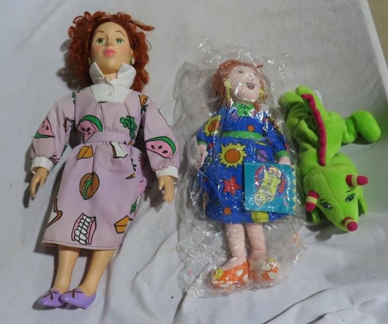 2 vintage Magic School Bus Ms. Frizzle dolls
