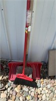 Snow shovel regular shovel broom