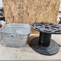Galvanized tub w damage & plastic wire spool