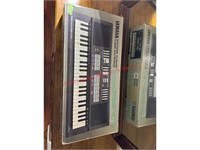 Yamaha Electronic Keyboard Portasound PSS 470