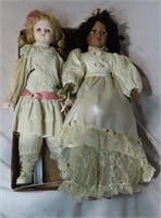 2 vintage ceramic dolls