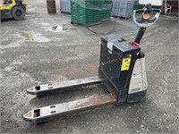 Crown Battery Powered Pallet Jack - Non Op