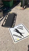 Lab zone ahead sign and creeper