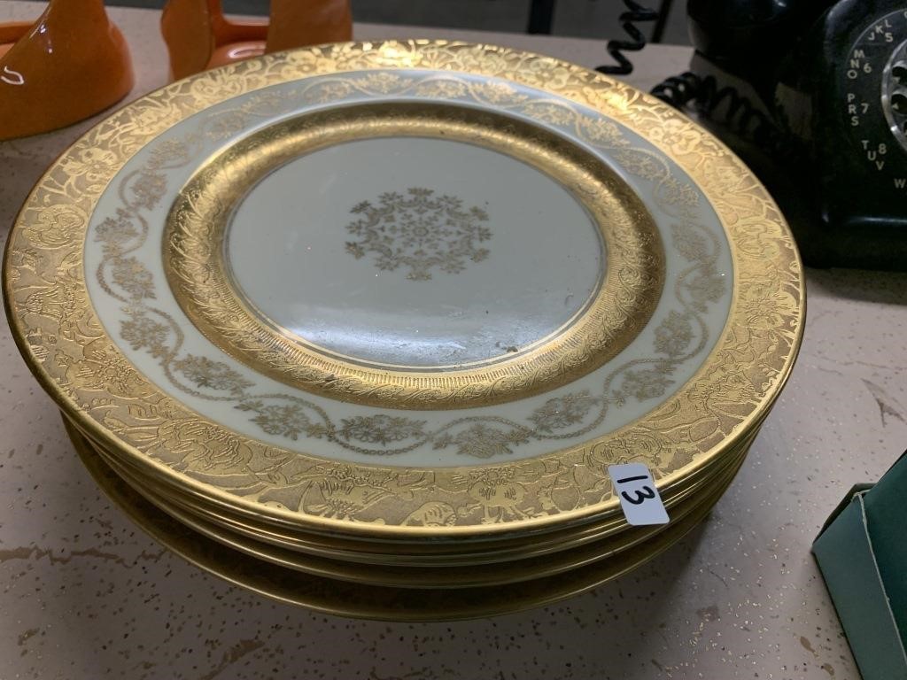STOUFFER GOLD ACCENT PLATES