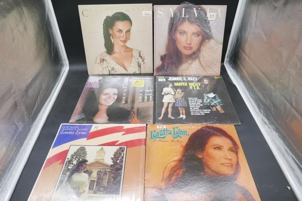 LOT OF LADY COUNTRY SINGERS - 6 ALBUMS