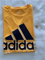 Adidas authentique tshirt XL youth ( 18-20) neuf