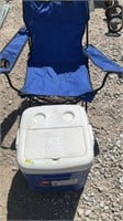 Hey ice, chest and collapsible lawn chair