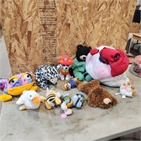 Stuffed animals & Kids clothing