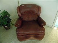 BROWN LEATHER RECLINING CHAIR