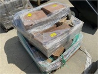 APPROX 20 VARIOUS SIZES OF PAVERS AND STONES