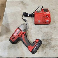 Milwaukee 18V 1/2" Impact w battery & charger