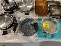 GROUP OF POTS & PANS OF ALL KINDS, PYREX