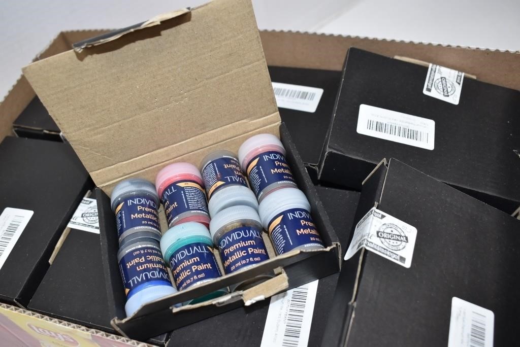 32 Packages of Metallic Craft Paint
