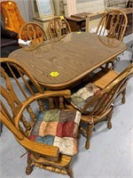 5FT LONG WOODEN TABLE W/ 6 MATCHING CHAIRS, GLASS