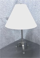 Metal base table lamp  
Height: 31”