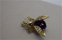 Bee Brooch w/Fluttering Wings & Purple Jelly Belly