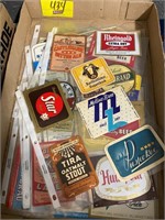 FLAT W/ LARGE LOT OF VINTAGE BEER LABELS OF ALL