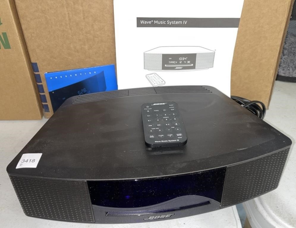Bose Wave Music System IV with Remote &