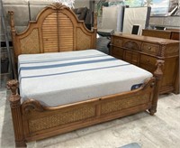Tommy Bahama STYLE king bed & Dresser