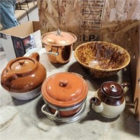 Copper & pottery housewares
