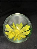 3 “ VINTAGE GLASS PAPERWEIGHT W/ YELLOW FLOWER