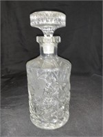9 “ CRYSTAL DECANTER W/ STOPPER