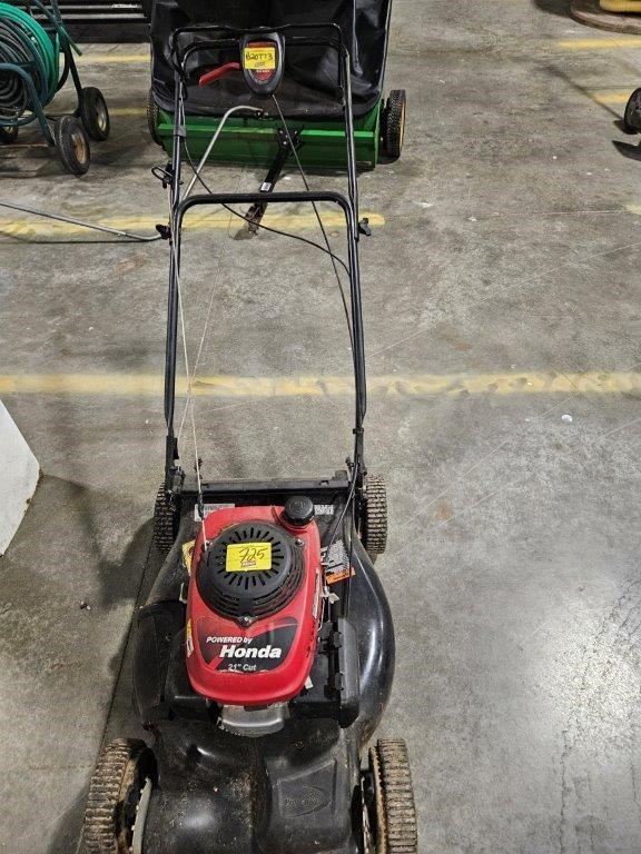 HONDA LAWN MOWER