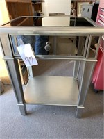 SILVER MIRRORED SIDE TABLE W/ DRAWER - DAMAGE ON