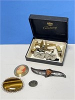 Cufflinks, Tie Clips and Brooches