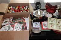 Christmas Lot incl Balls, Placemats & More