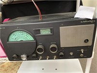 VINTAGE HALLICRAFTERS MODEL S-40 RADIO
