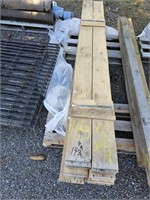 LOT 40 PIECES LUMBER - 1X6X82 AND 1X5X82