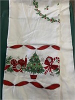 VINTAGE COTTON CHRISTMAS TABLECLOTH W/ SOME
