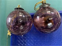 2 KUGEL CONTEMPORARY CRACKLE GLASS ORNAMENTS